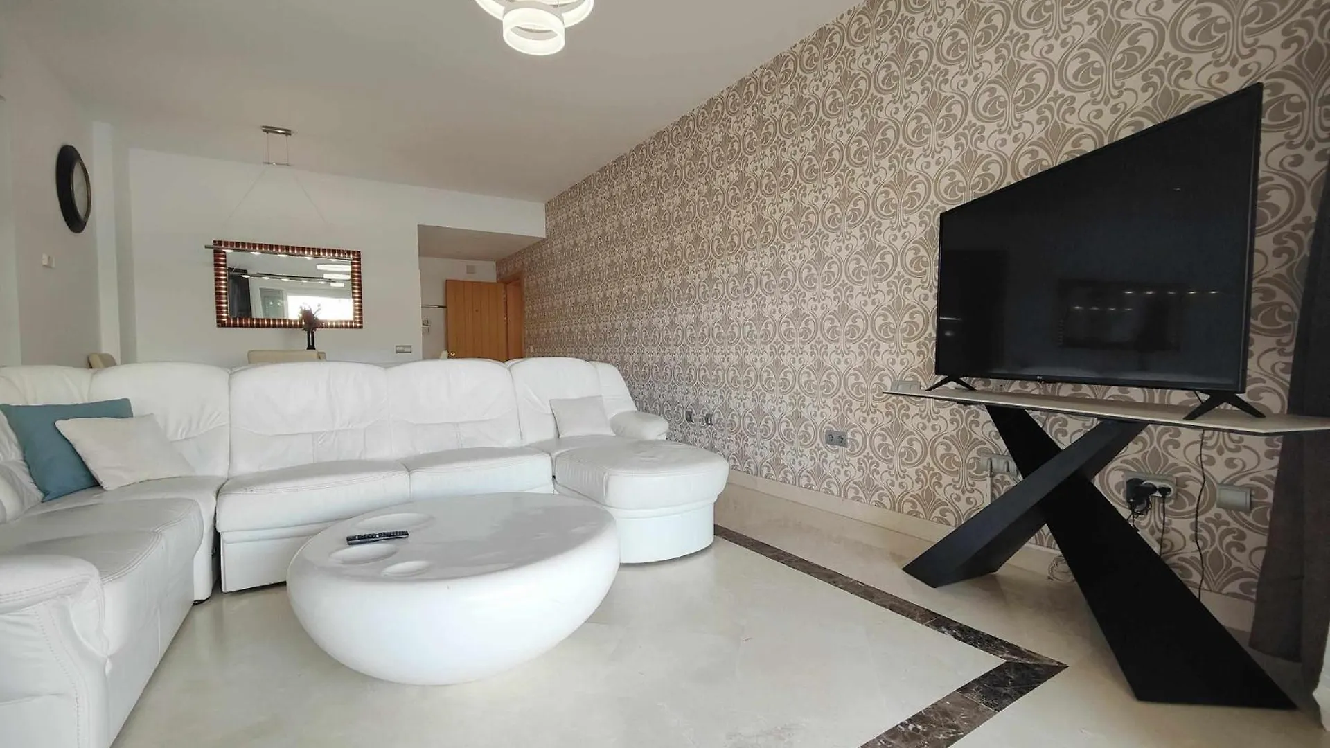 Toscana Hills Con Piscina En Esteponamarbella Appartement